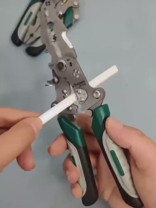 4-in-1 Folding Wire Processing Tool
